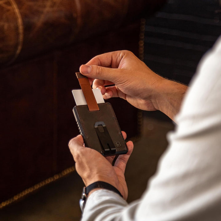 SERMAN BRANDS Slim RFID Blocking Wallet with Money Clip - Metal Min...