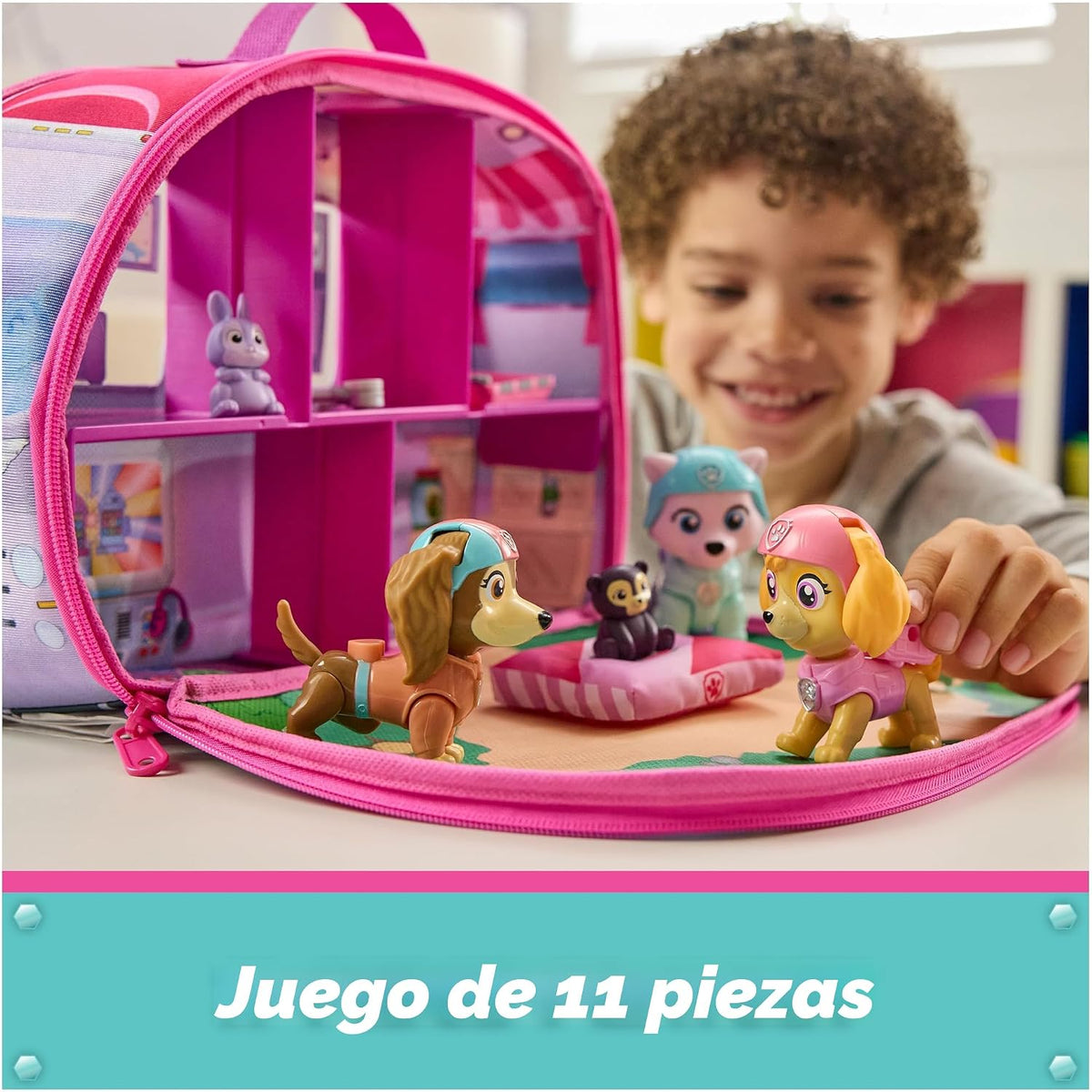 Paw Patrol Skye's World Pupcation Rescue Set con figuras de juguete Skye, Everest y Liberty Bobble Head y RV Camper, juguetes para niños y niñas a partir de 3 años