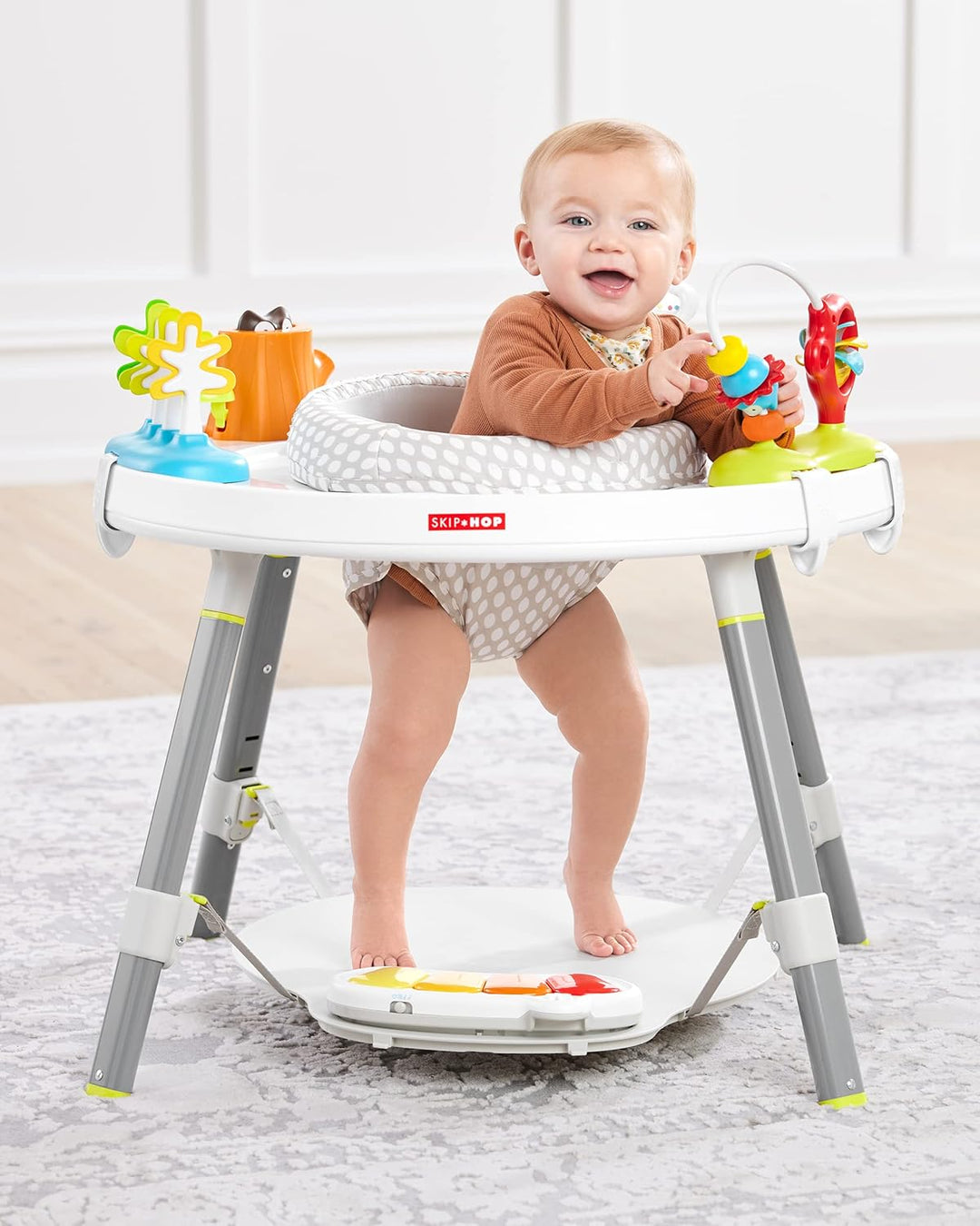 Centro de actividades Skip Hop para bebés, con tres estaciones, mul...