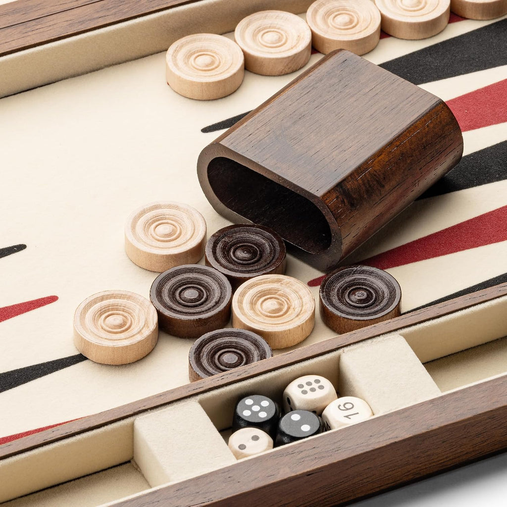 Juegos de backgammon de nogal natural prémium de 14.5 pulgadas para adultos, 30 damas de madera, 2 tazas de dados de nogal y 5 dados de madera, juego clásico de mesa de estrategia para dos