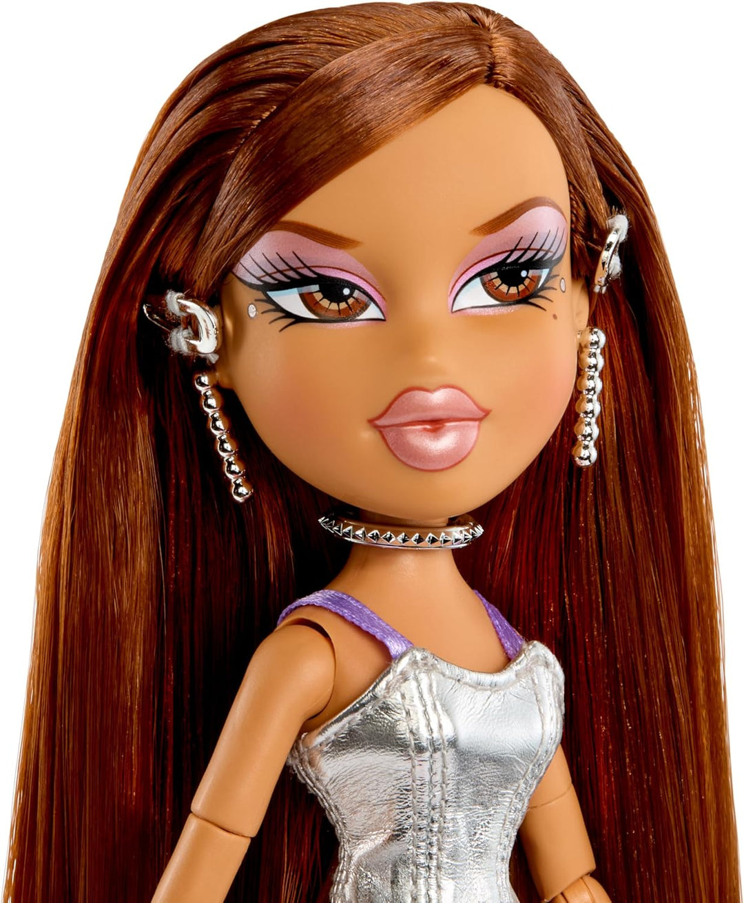 Bratz Charmz Yasmin Muñeca de moda con pulsera de encanto coleccion...