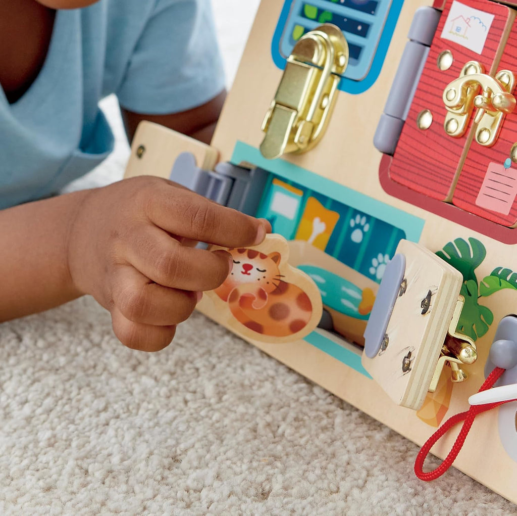 Hape Cerradura y llave del tablero de juego
