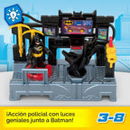 Fisher-Price Imaginext DC Super Amigos, Juego de Figuras de Batman Centro de Mando de Bate con Luces para Niños en Preescolar de 3+ Años