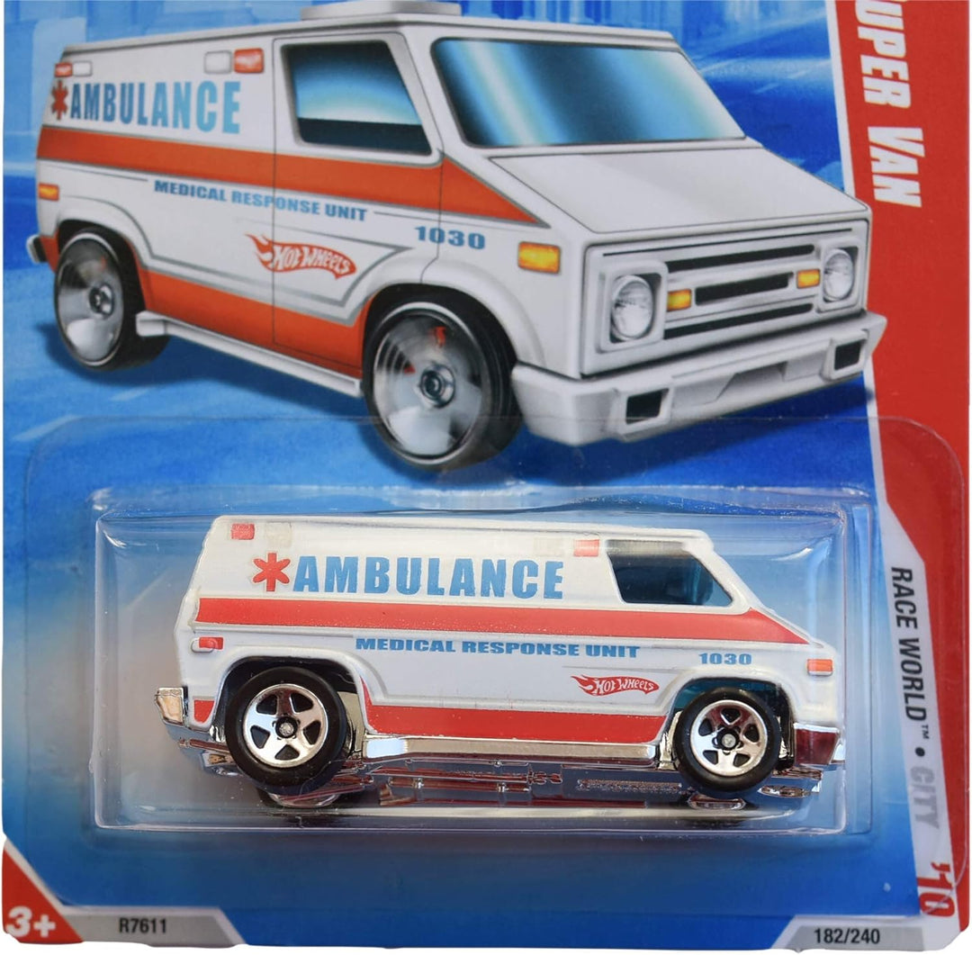 Hot Wheels 2010 Race World Super Van Ambulance Escala 164