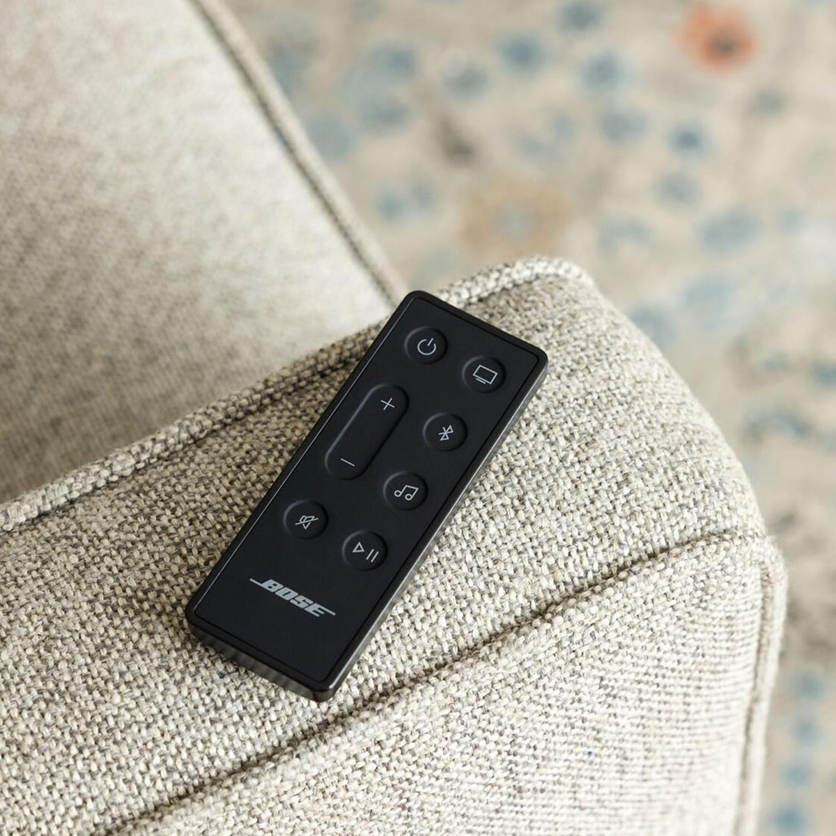 Bose Smart Dolby Atmos Soundbar, Barra de Sonido Todo en Uno para TV, Modo de Diálogo IA, Control por Voz y Alexa Integrado, Compatible con Bluetooth/AirPlay/Spotify Connect/Chromecast, Negro