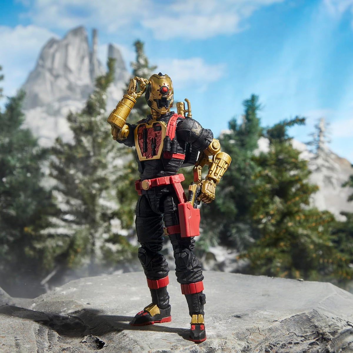 G.I. Joe Classified Series #134, Iron Grenadier B.A.T., Figura de acción coleccionable de 6 pulgadas con 9 accesorios