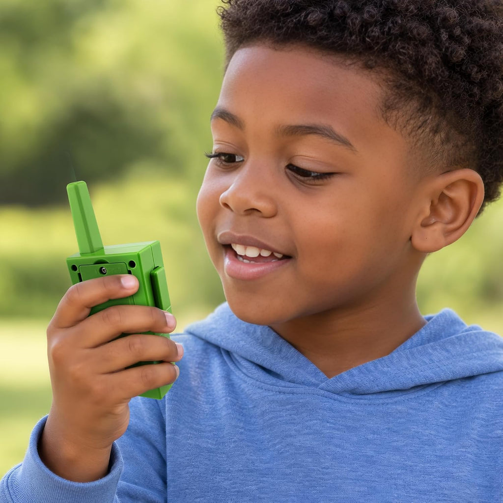 eKids Minecraft Walkie Talkies para niños, juguetes de interior y exterior