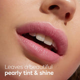 NIVEA Shimmer Lip Care, paquete de bálsamo labial brillante con man...