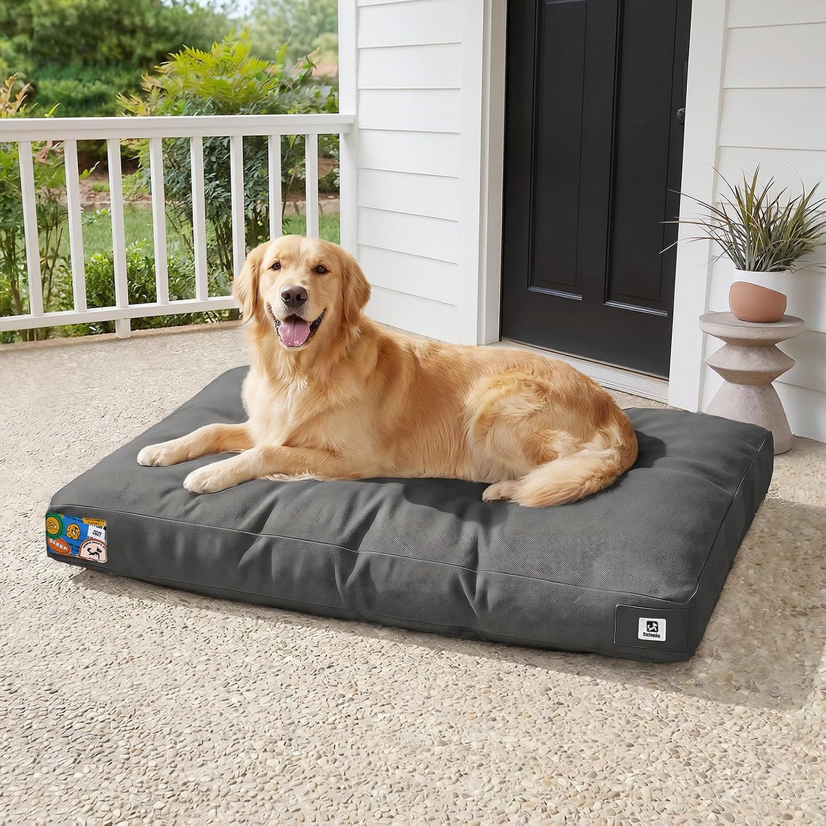 Cama duradera de lona para perros extra grandes, de 42 pulgadas, para exteriores, de espuma triturada, para patio, con funda extraíble impermeable, lavable a máquina, gris oscuro