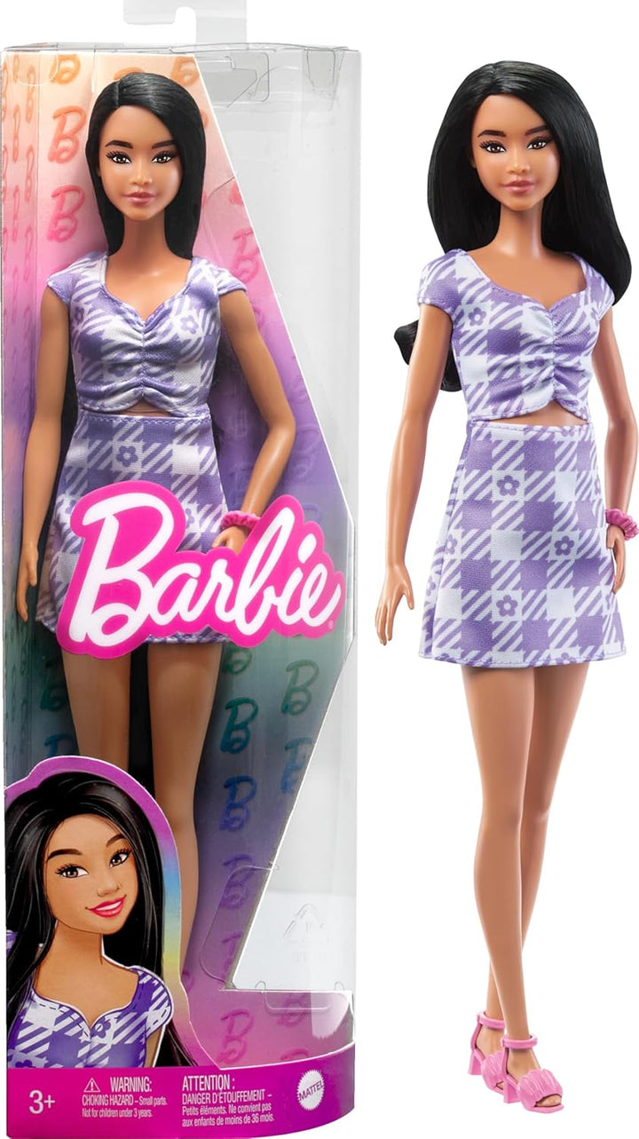Muñeca Barbie Fashionistas #199, con curvas y alta con cabello negr...