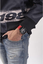 GUESS Serie GW0G para hombre | Reloj de tendencia analógica | Caja de policarbonato | Pulsera de silicona | Resistencia al agua 50M