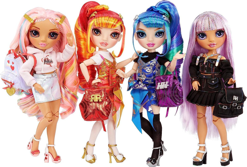 Rainbow High Junior High Edición Especial Holly De'Vious - Muñeca de moda azul y verde de 9 pulgadas con accesorios y mochila suave de apertura/cierre. Gran regalo de juguete para niños de 4 a 12 años