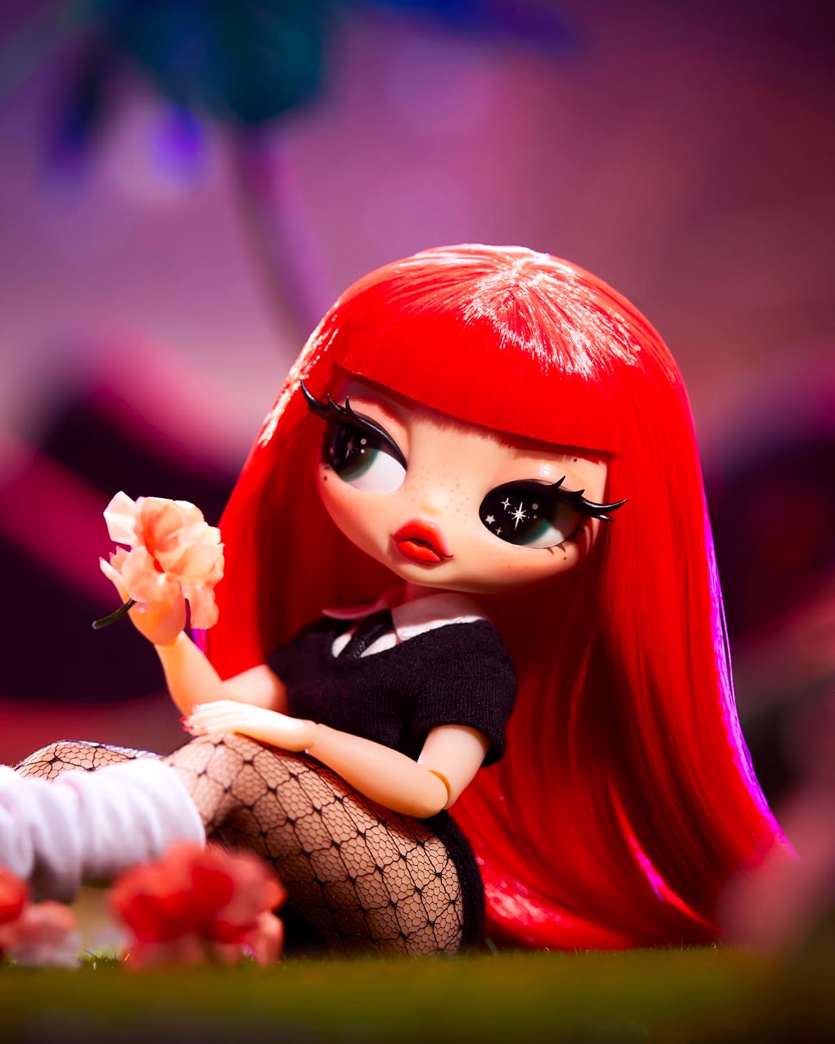 LOL Surprise OMG Music Festival con Jennie - Muñeca de moda con póster coleccionable, inspirada en la sensación musical global, ¡juega y exhibe!
