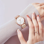 OLEVS Reloj de pulsera de malla para mujer, elegante cara grande de tres manecillas analógicas de cuarzo, reloj de pulsera femenino elegante y delgado con pantalla de fecha impermeable, relojes para