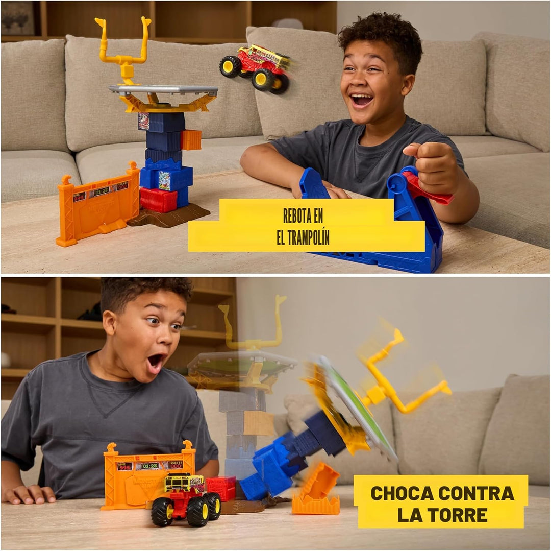 Monster Jam Smash &amp; Bash - Juego de campo de choque con lanzado...