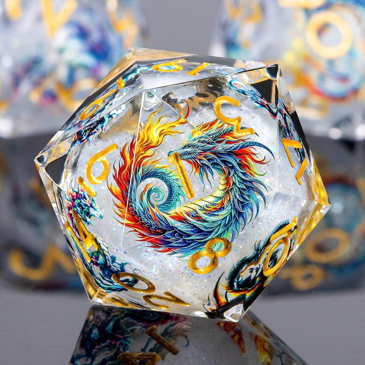 Juego de dados DND de núcleo líquido con patrón de dragón, 7 dados D&D de borde afilado con caja de regalo, dados de resina blanca Dungeons Dragons D y D para juegos de rol D20 D12 D10 D8 D6 D4