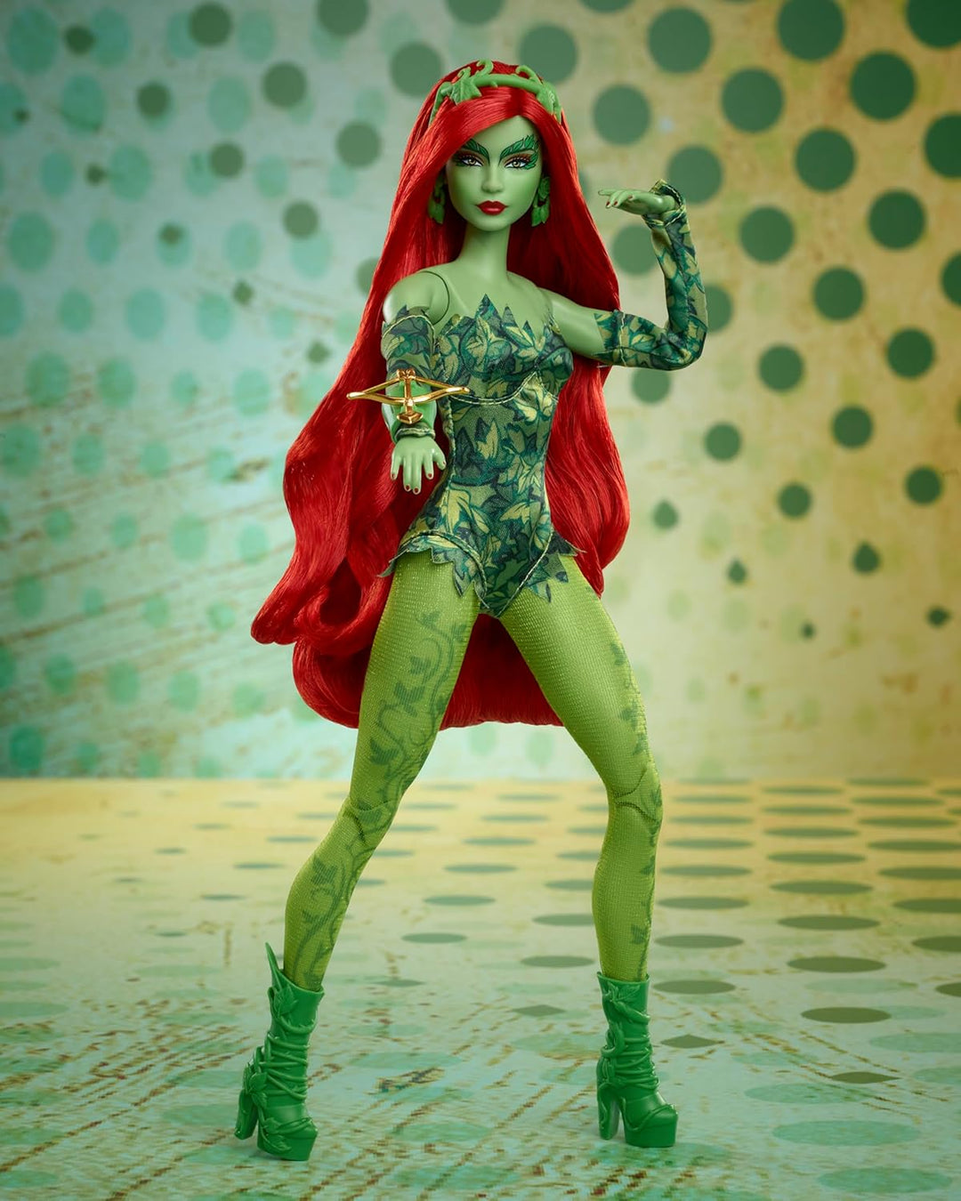 Barbie Muñeca coleccionista de hiedra venenosa con cuerpo posable,...
