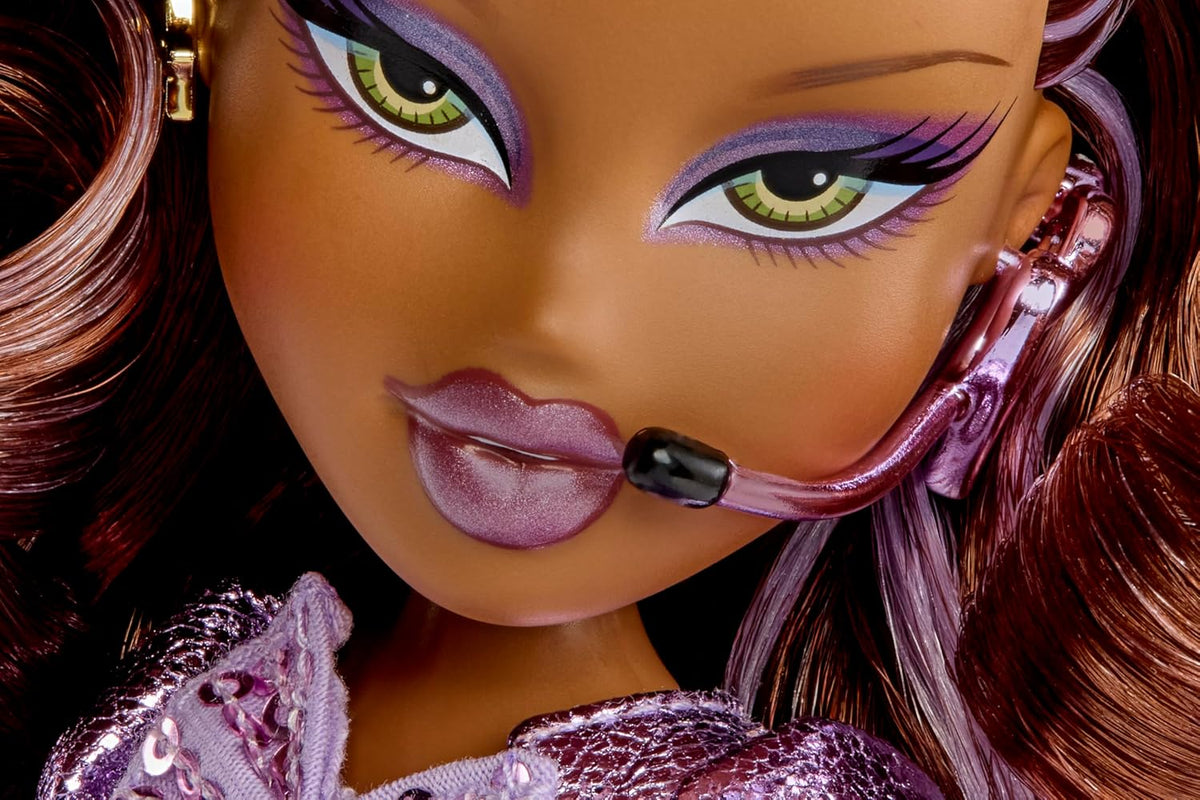 Bratz Muñeca Pop Starz Sasha Fashion con accesorios y