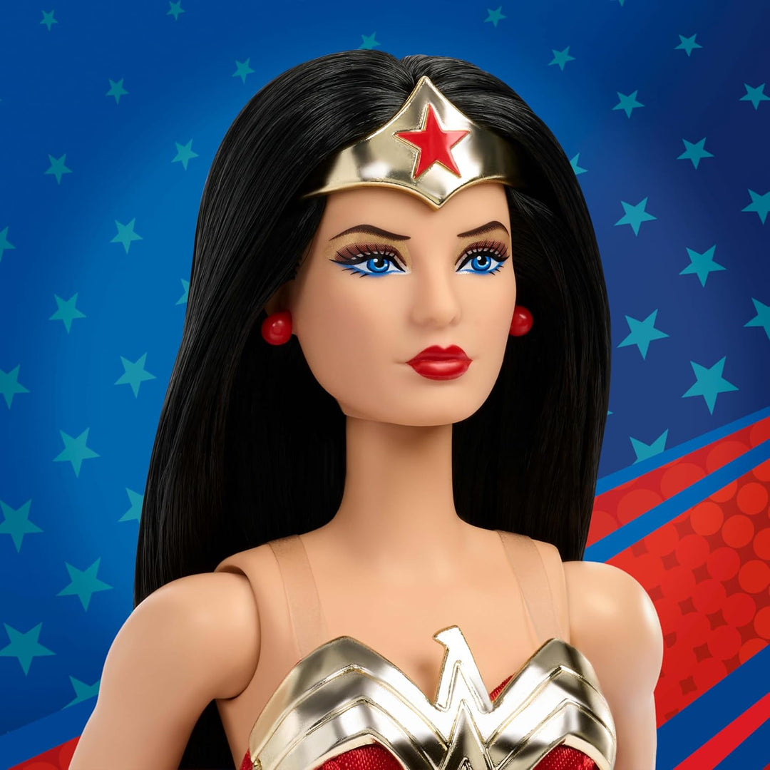 Barbie Muñeca exclusiva, Wonder Woman coleccionable con soporte par...