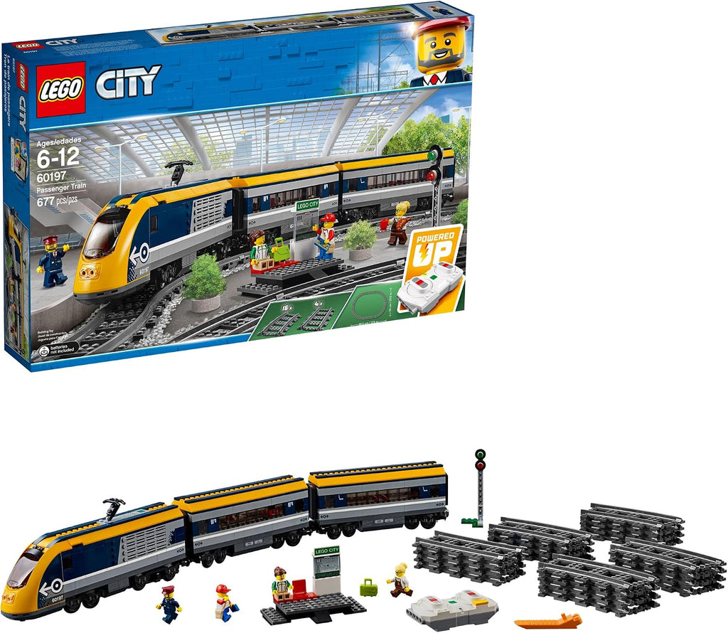 LEGO City Passenger Train 60197 - Juego para construir (677 piezas)