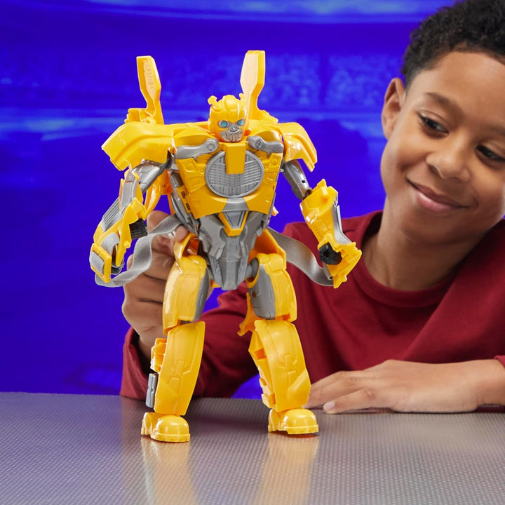 Transformers One 2 en 1 Bumblebee B-127 - Figura de acción de robot...