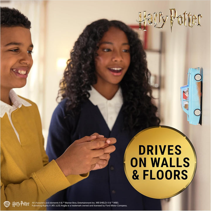 Wizarding World Harry Potter, auto volador de control remoto de Wea...