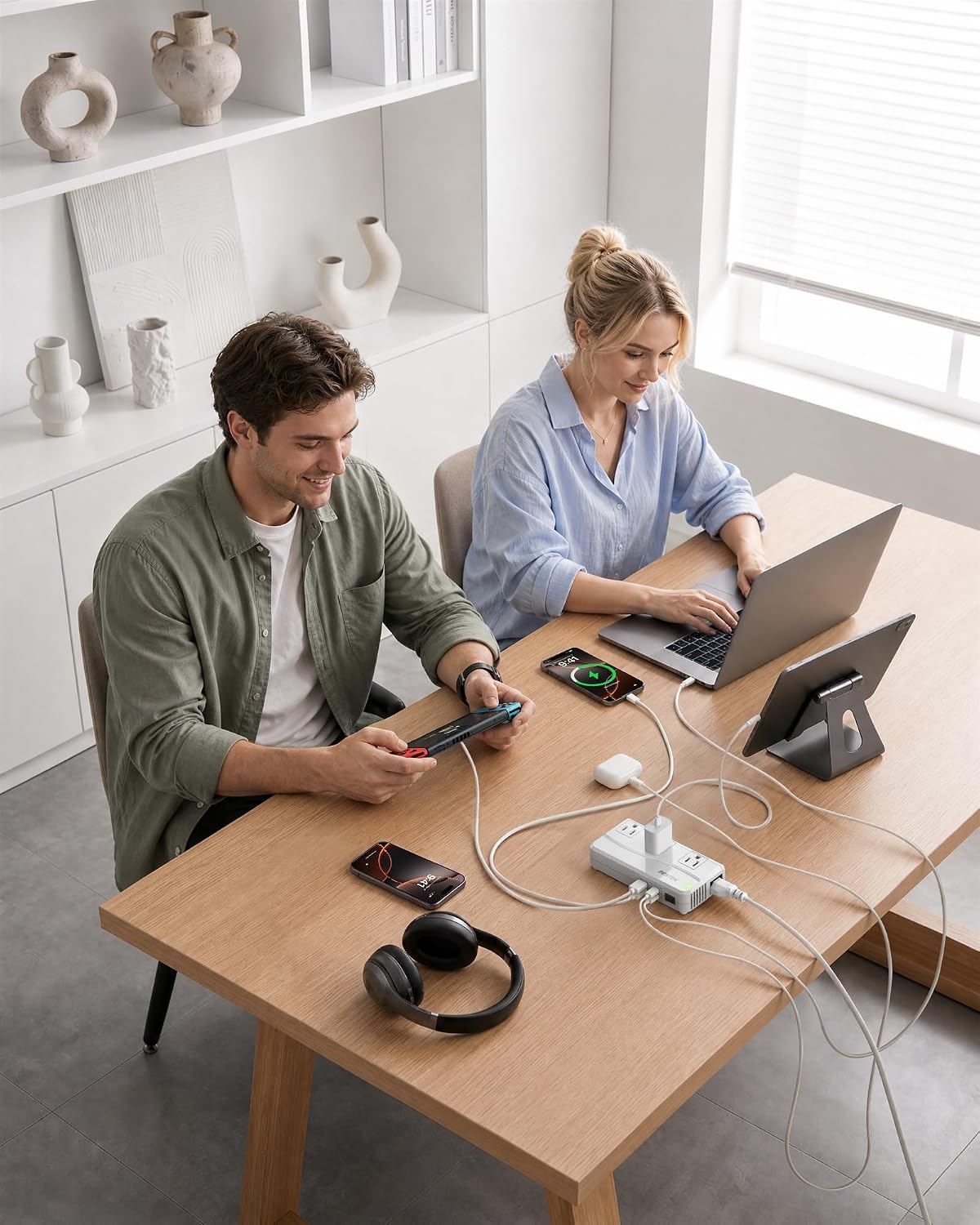 BESTEK Convertidor de 220V a 110V, convertidor de voltaje de 300W de EE. UU