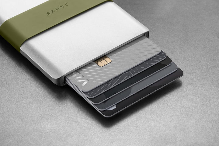 JAMES° La cartera minimalista de aluminio mecanizado CNC para hombr...