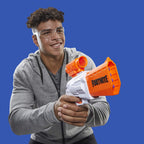 Nerf Fortnite SR Blaster - Acción de martillo de 4 dardos - Incluye alcance extraíble y 8 dardos oficiales Nerf Elite - para jóvenes, adolescentes y adultos
