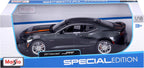 Maisto 1:18 SE 2017 Chevrolet Camaro del 50.º aniversario (Gris metálico)