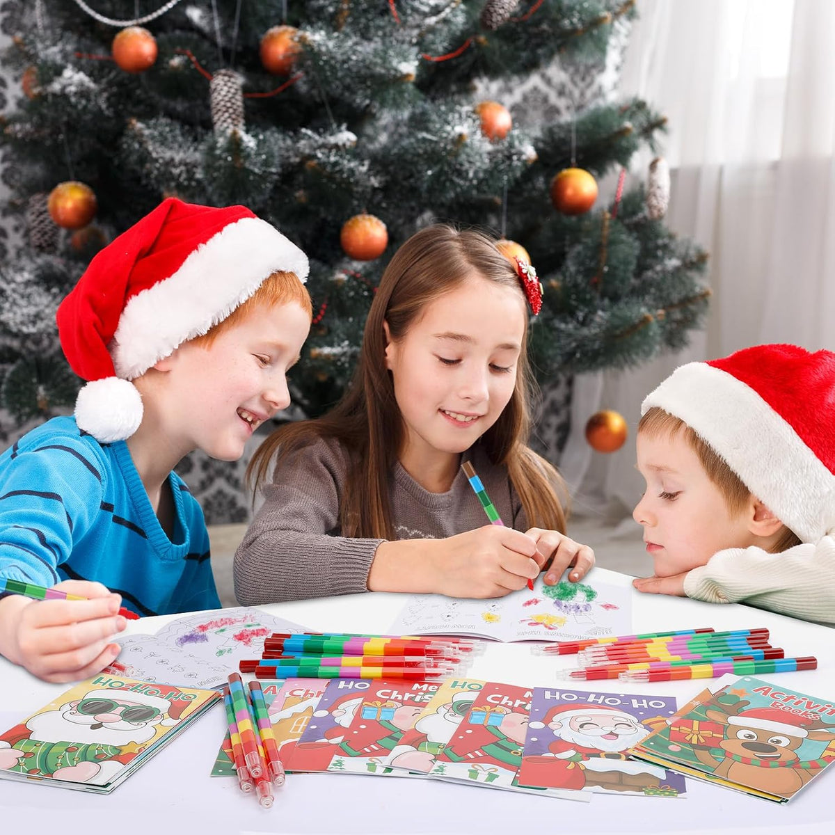 BenLouis 24 mini libros de actividades de Navidad con 24 lápices de colores para niños de 4 a 8 a 16 años, recuerdos de fiesta de Navidad a granel, diferentes juegos cerebrales para el aula, viajes