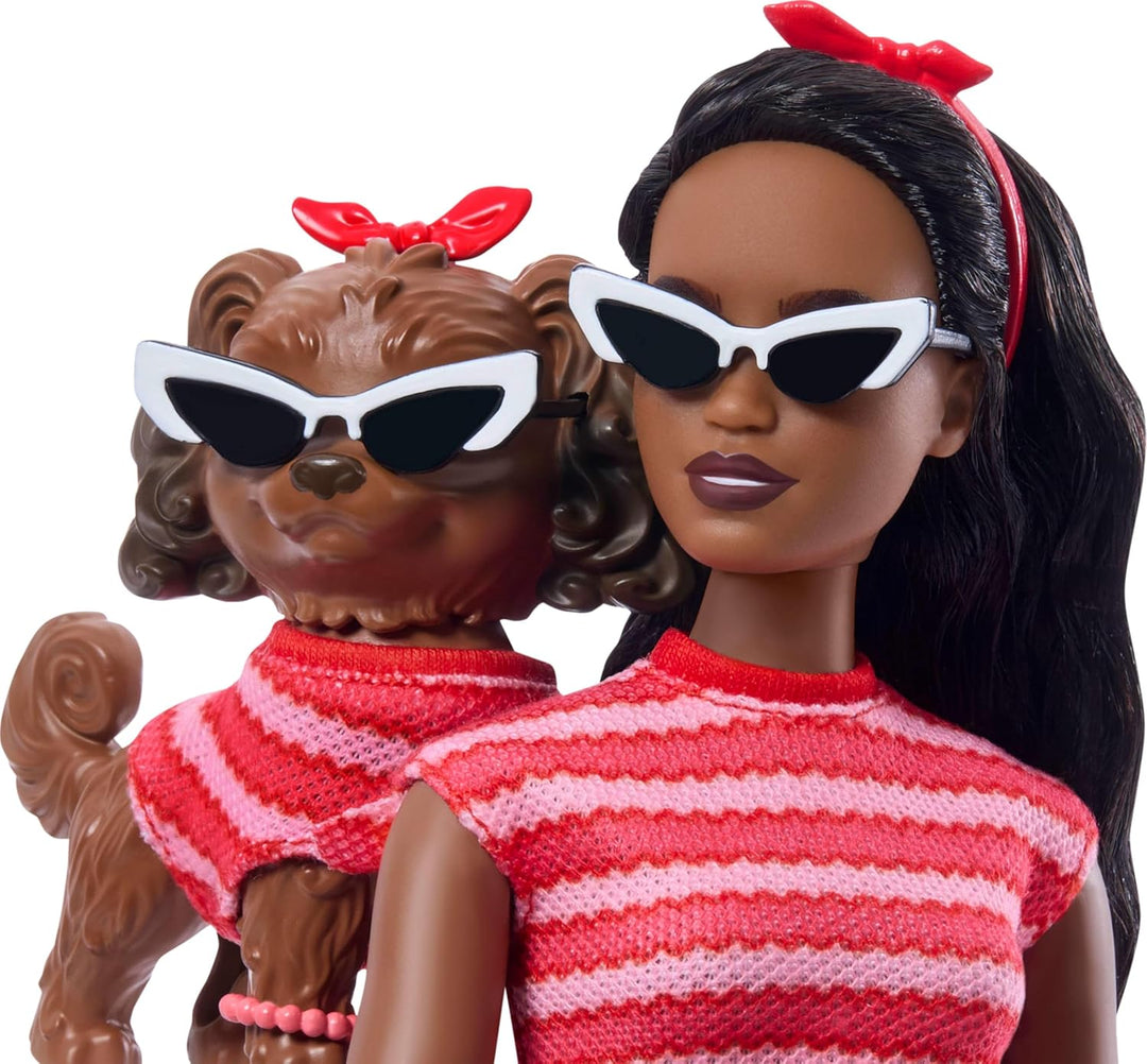 Muñeca Barbie Twinning Looks con perro mascota en ropa a juego roja...