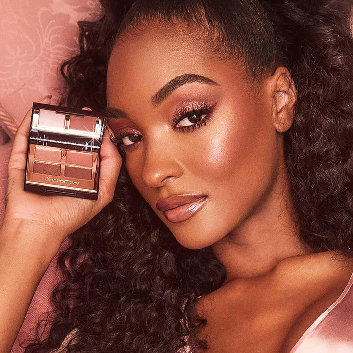 Charlotte Tilbury Rubor en polvo Cheek to Chic - Maquillaje de meji...