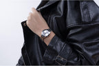 GUESS Mujer | Reloj analógico de vestir | Caja de acero inoxidable | Brazalete de acero inoxidable | Resistencia al agua 30M