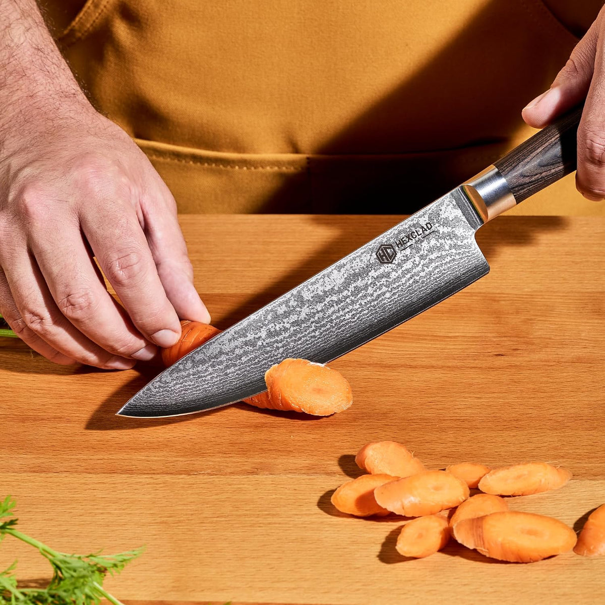 HexClad Cuchillo de chef japonés de acero inoxidable de Damasco de 8
