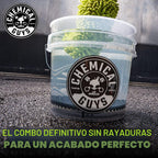 Chemical Guys Kit de detalles de coche de 17 piezas, limpiador y lavado de