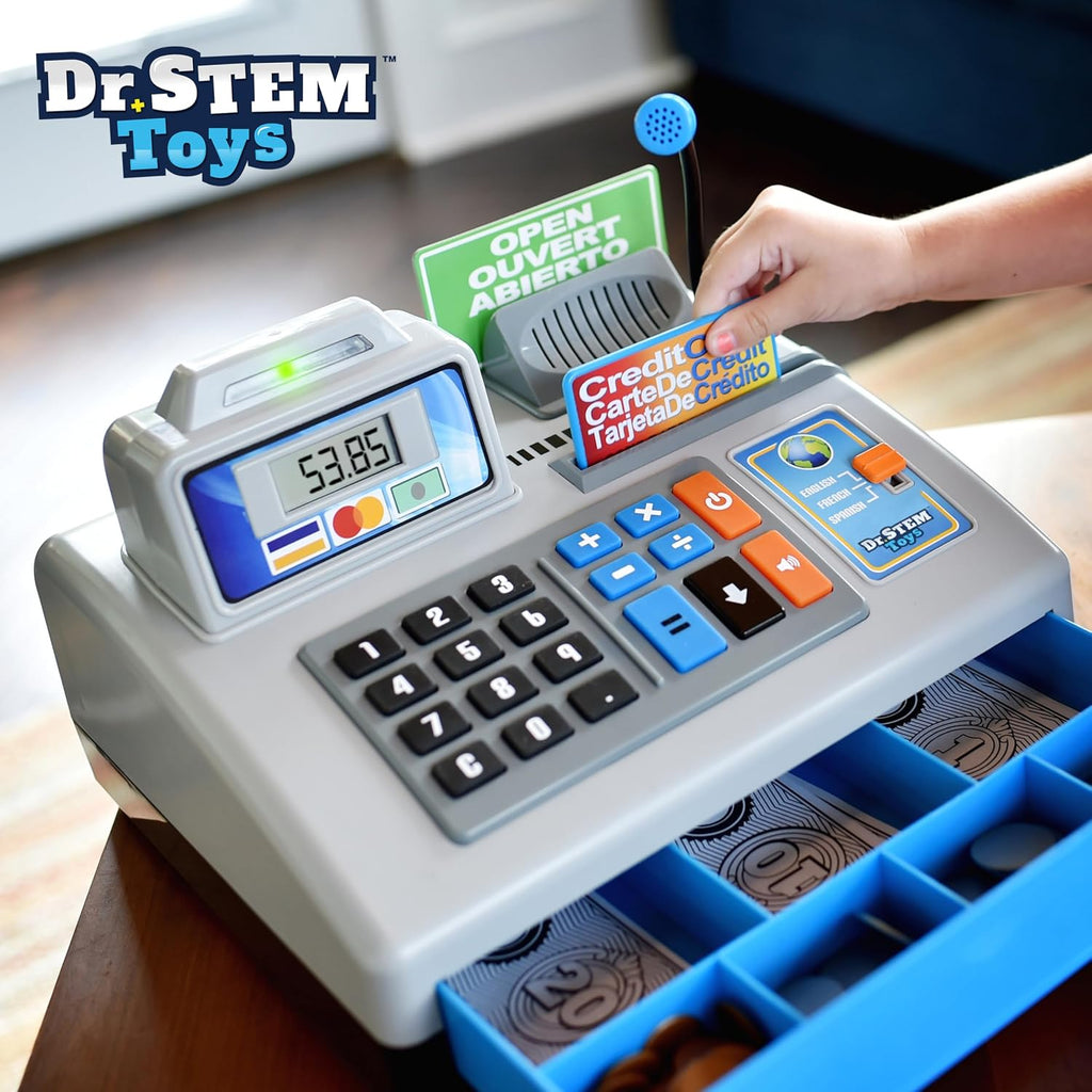 Caja registradora de juguete parlante, STEM Learning 69 piezas de simulación tienda con 3 idiomas, micrófono de paginación, tarjeta de crédito, tarjeta bancaria, dinero de juego y banca para niños (plateado)
