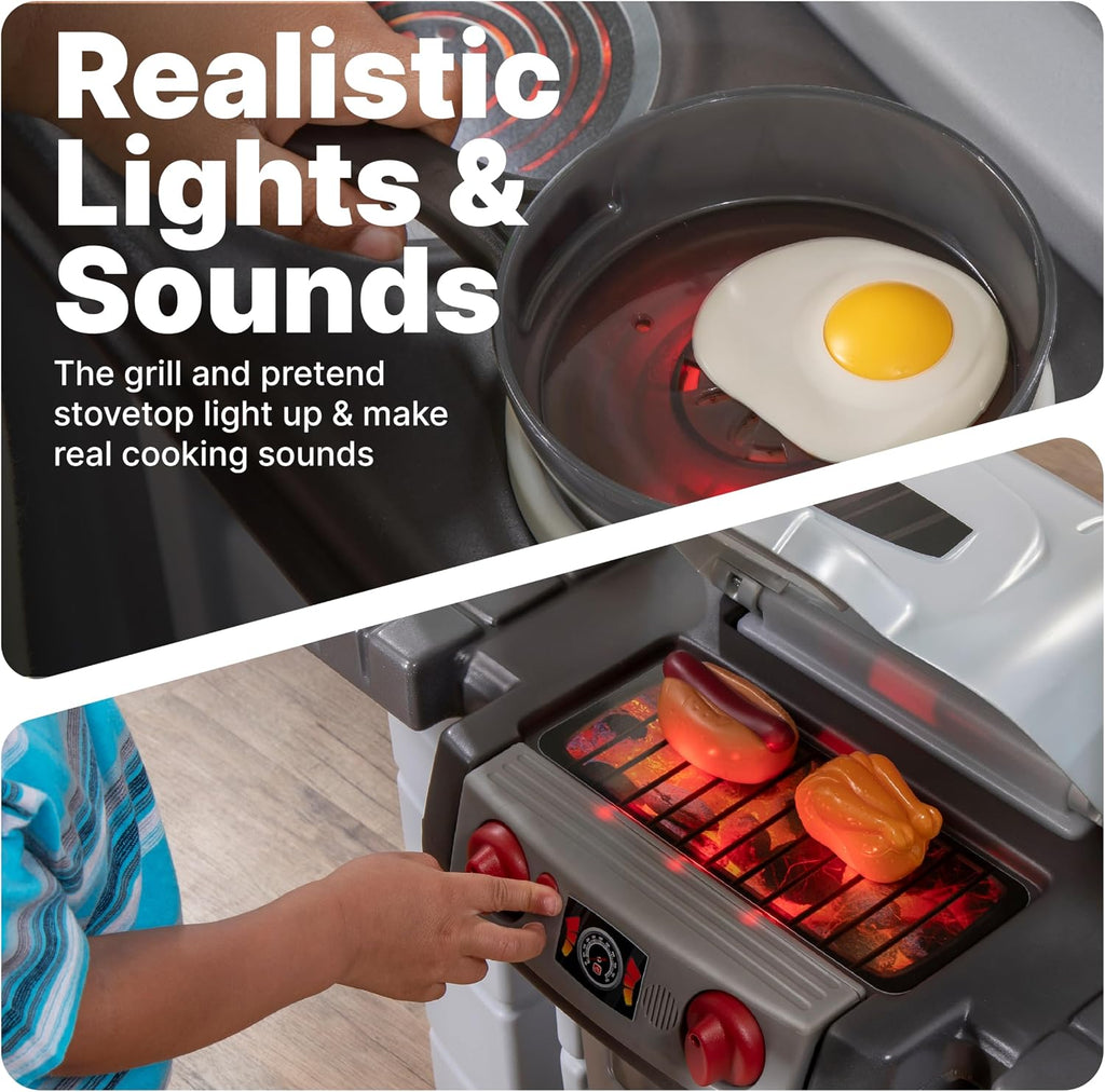 Step2 Grand Walk-in - Juego de cocina y parrilla para niños, cocineta para interiores y exteriores, juego interactivo con luces y sonidos, plástico duradero, accesorios de juguete de 103 piezas, niños