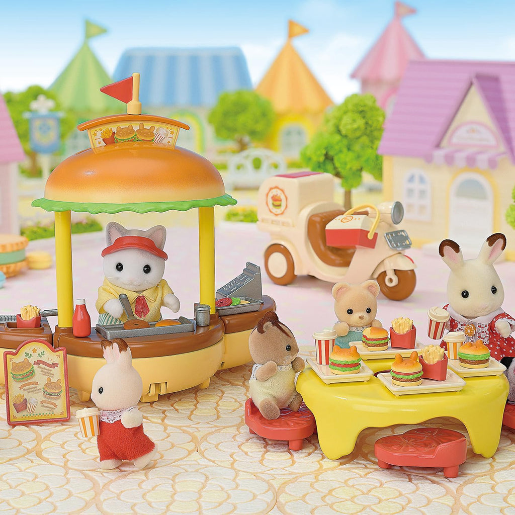 Sylvanian Families - Soporte para hamburguesas - Juego de 20 accesorios y 1 figura - Sumérgete en el mundo imaginario de la familia Sylvanian - Casas de muñecas y juguetes para niños de 3 años en