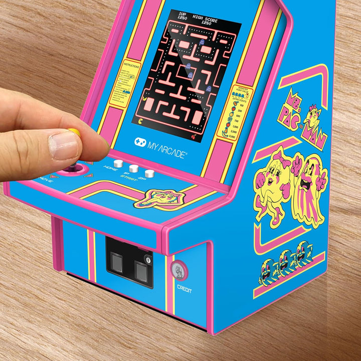 My Arcade Ms. Pac-Man Micro Player Pro: Pantalla de 6.75" de Ar...