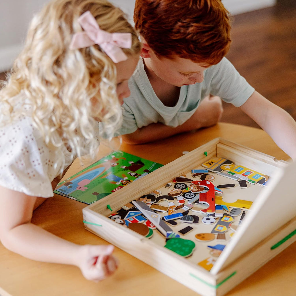 Melissa & Doug - Juego magnético de madera con imágenes, con 119 imanes y tarjetas de escenas complementarias.
