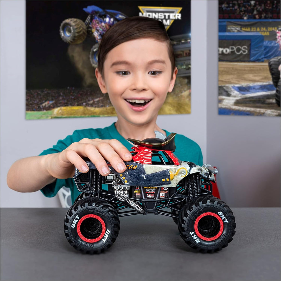 Monster Jam Camión monstruo oficial de la maldición de