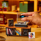 MGA's Miniverse Tocadiscos de música real Mini coleccionables, mini tocadiscos jugable, coleccionistas, regalo, Beethoven
