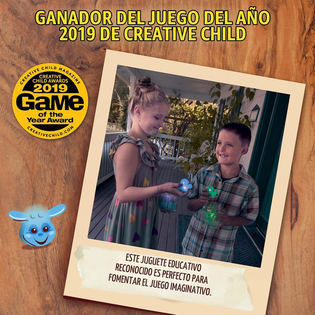 Toysmith Juego de Persiguiendo Luciérnagas para Niños - El Juego de Brillar y Buscar - Juegos Interactivos para Niños - Juego de Interior y Exterior - para Edades 3+, Azul, Verde