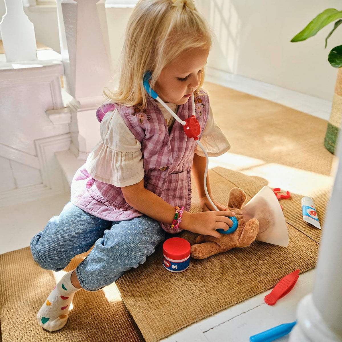 Melissa & Doug Examine & Treat Pet Vet Play Set – Juego de veterinario para niños. El original (24 piezas, gran regalo para niñas y niños – Juguete para niños, adecuado para niños de 3, 4, 5 años en adelante)