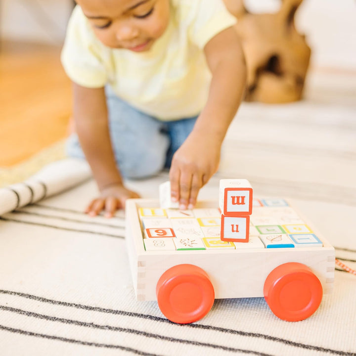 Melissa & Doug Carro de Bloques de Madera Clásico ABC, Juguete Educativo con 30 Bloques de Madera Maciza de 1 Pulgada, Multicolor