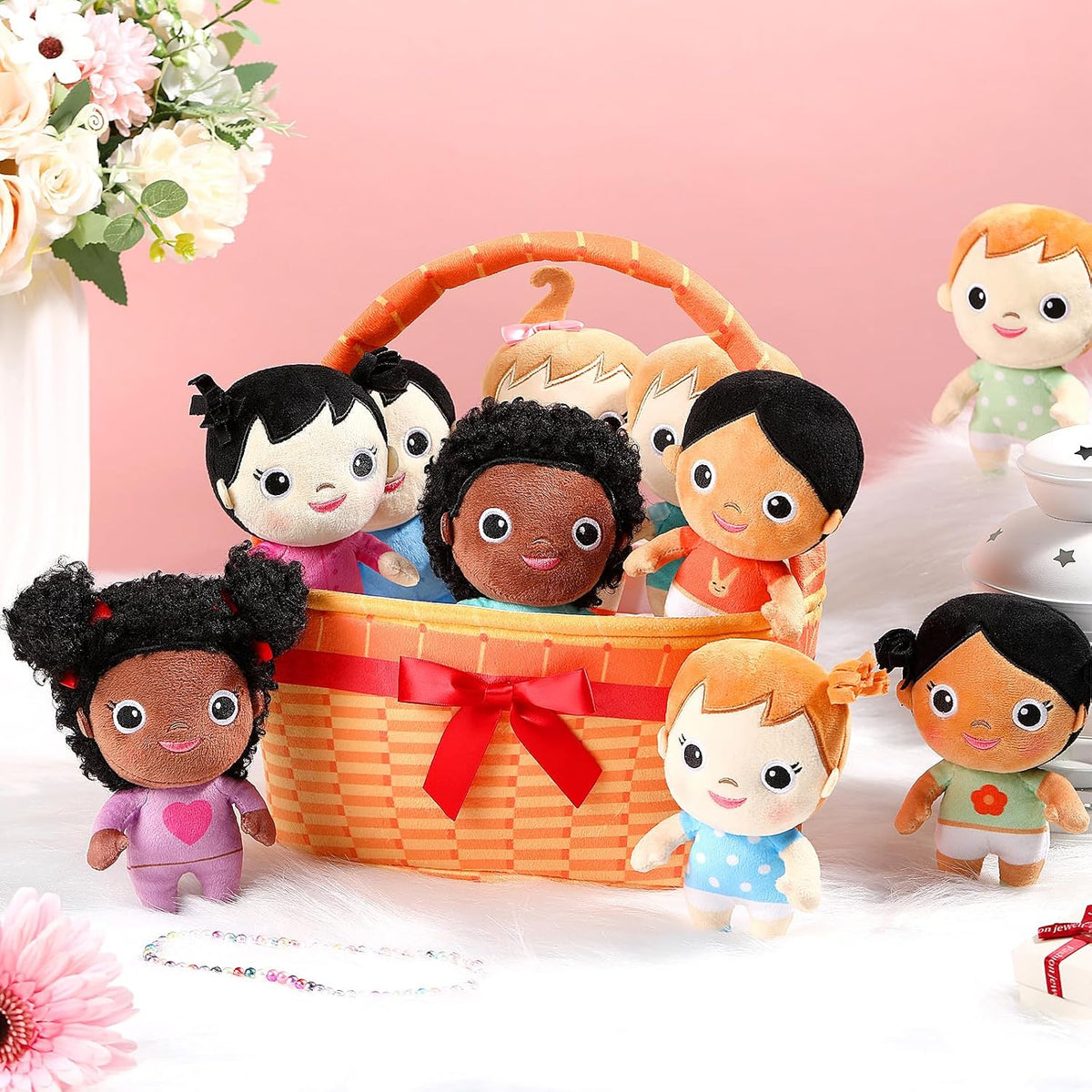 HyDren - 10 muñecos de peluche multiculturales con canasta