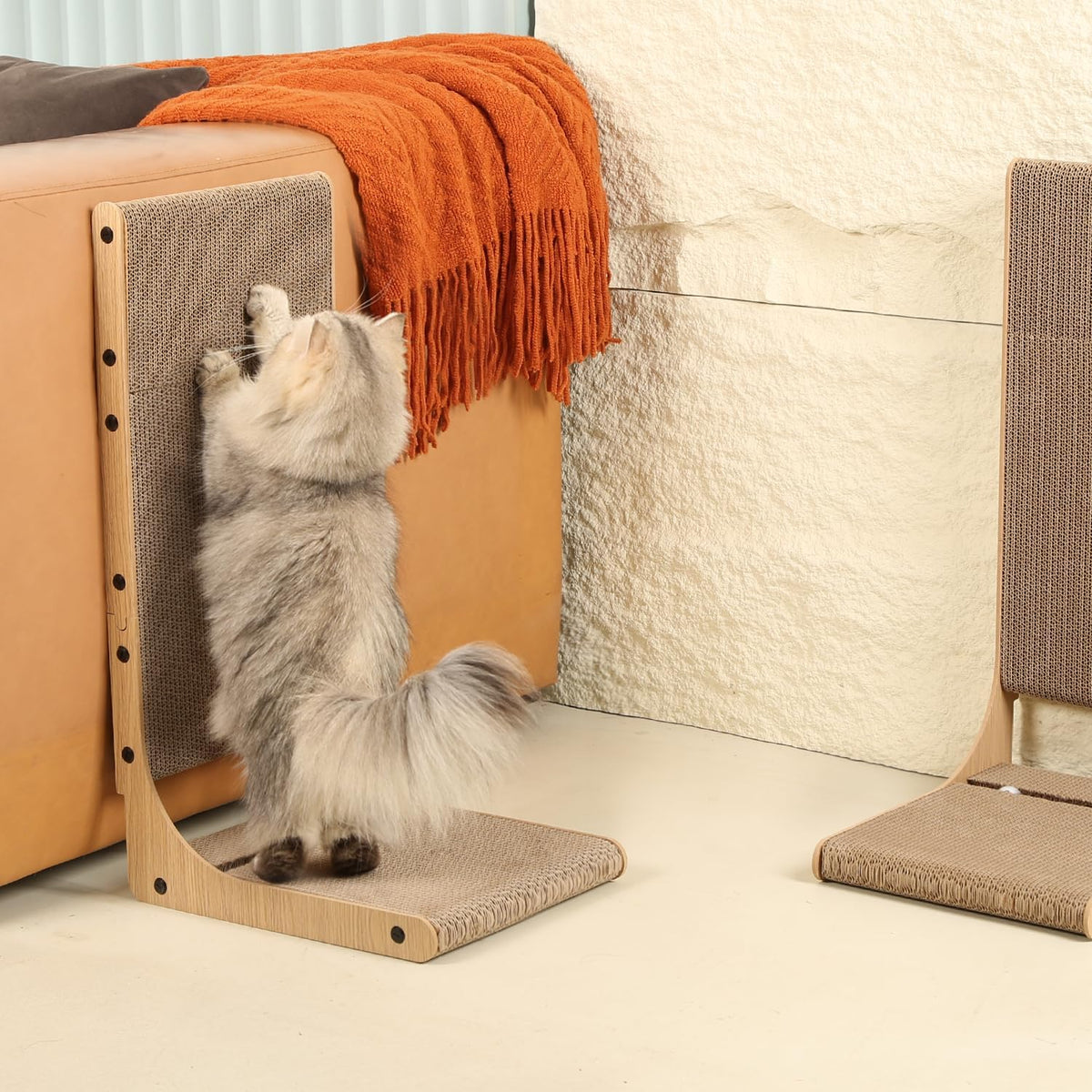 Zakkart Paquete de 2 tablas rascadoras para gatos, cartón de 25.6 pulgadas de alto, en forma de L, rascador vertical para gatos de interior, poste rascador para gatos para pared y sofá, tamaño grande