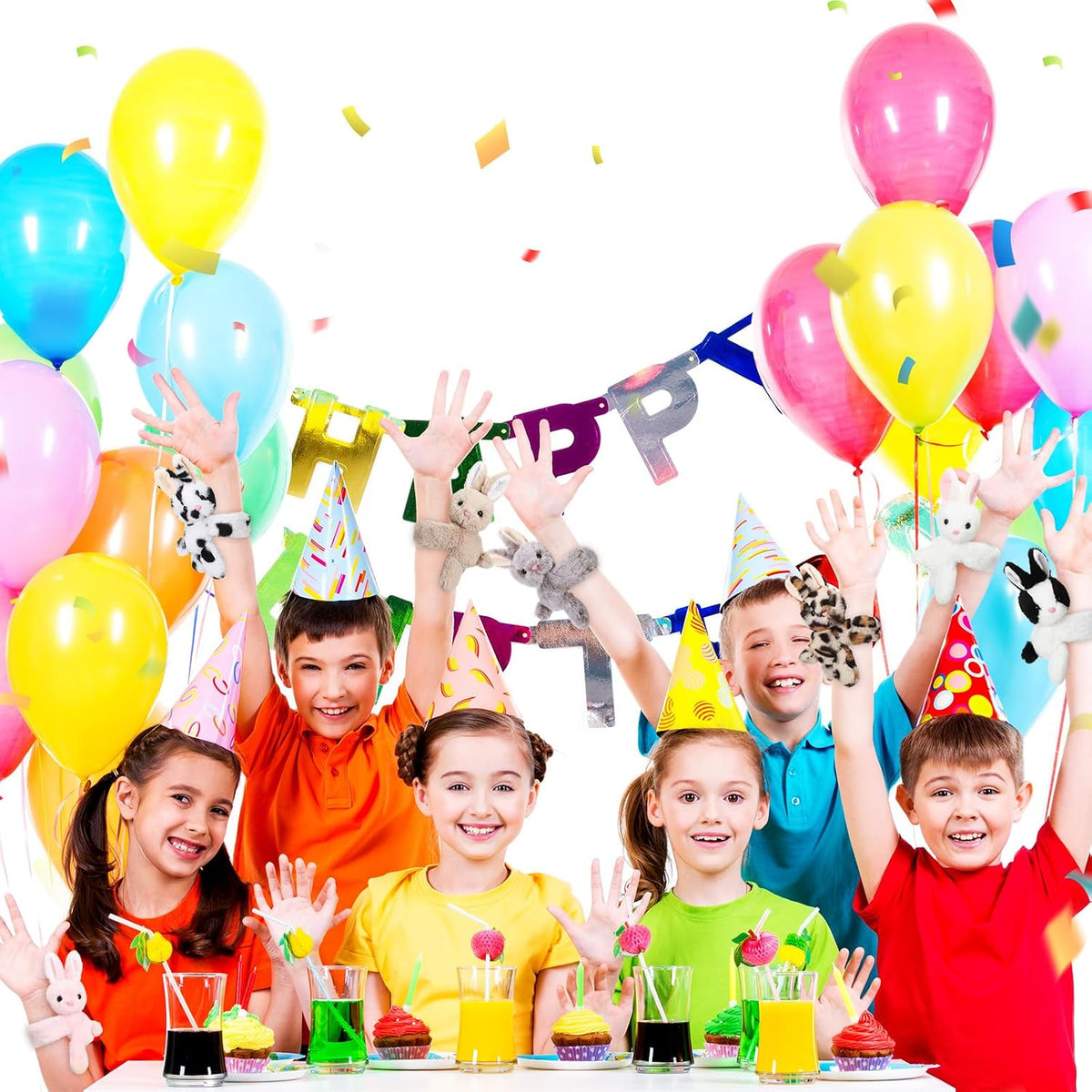 Liliful Paquete de 8 pulseras de peluche para niños, diseño de conejo