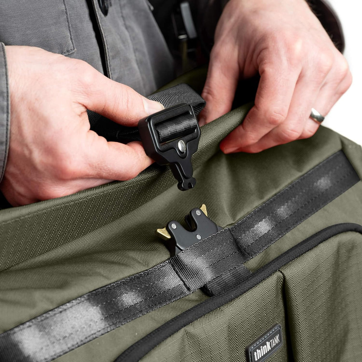 Think Tank FocusPoint 8L Bolso cruzado para cámara - Greenway